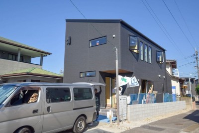 福岡市南区22　注文住宅建築現場リポート⑦　～電気工事・開口作業～