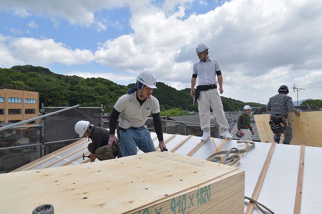 福岡県太宰府市04　注文住宅建築現場リポート⑤　～上棟式～