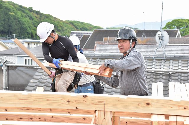 福岡県太宰府市04　注文住宅建築現場リポート⑤　～上棟式～