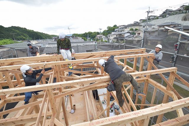 福岡県太宰府市04　注文住宅建築現場リポート⑤　～上棟式～