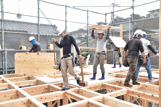 福岡県太宰府市04　注文住宅建築現場リポート⑤　～上棟式～