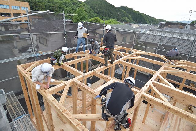 福岡県太宰府市04　注文住宅建築現場リポート⑤　～上棟式～