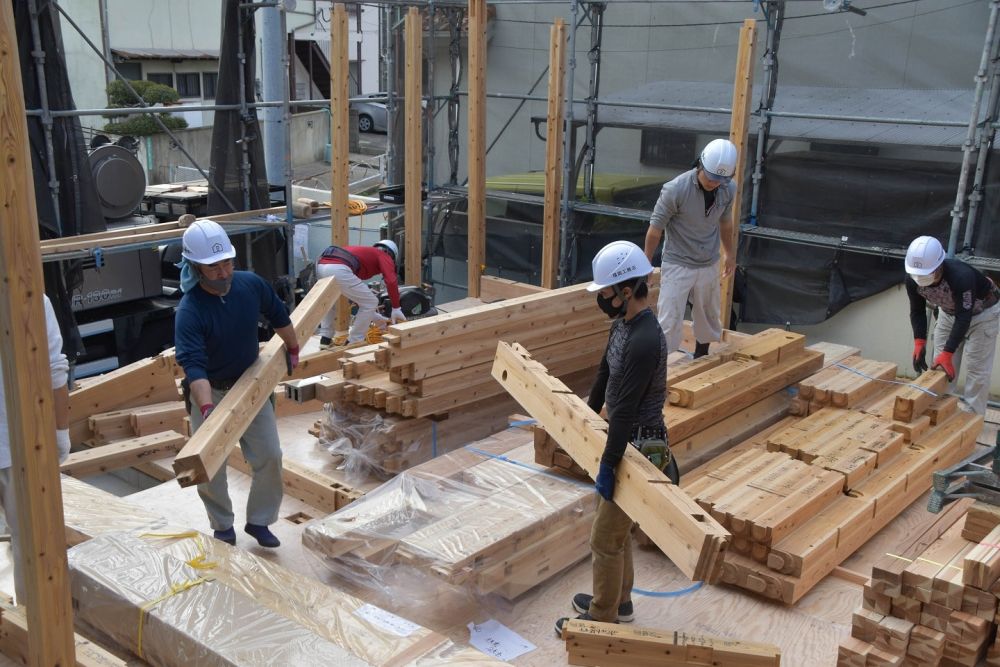 福岡市南区21　注文住宅建築現場リポート⑦　～上棟式～