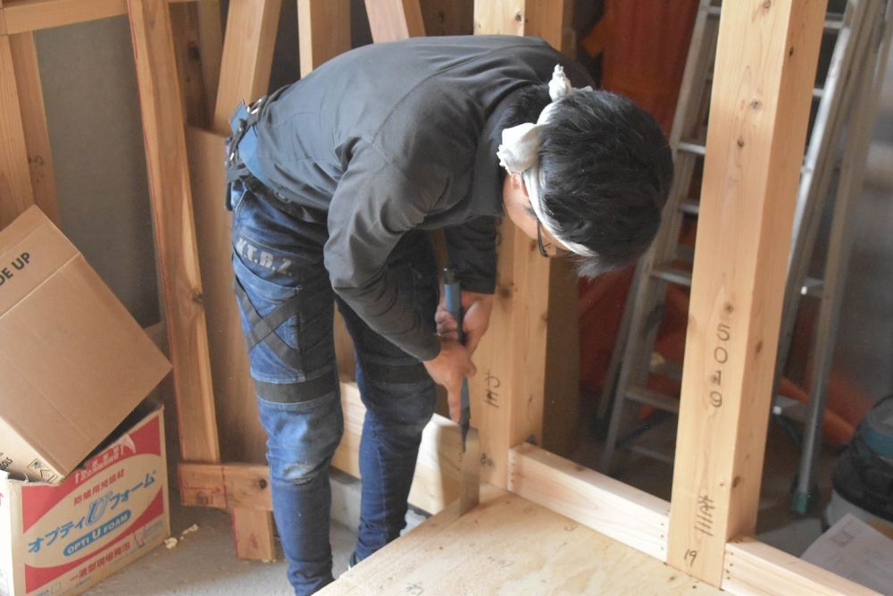 「福岡市西区04」注文住宅現場リポート⑤【木工事】【床材】