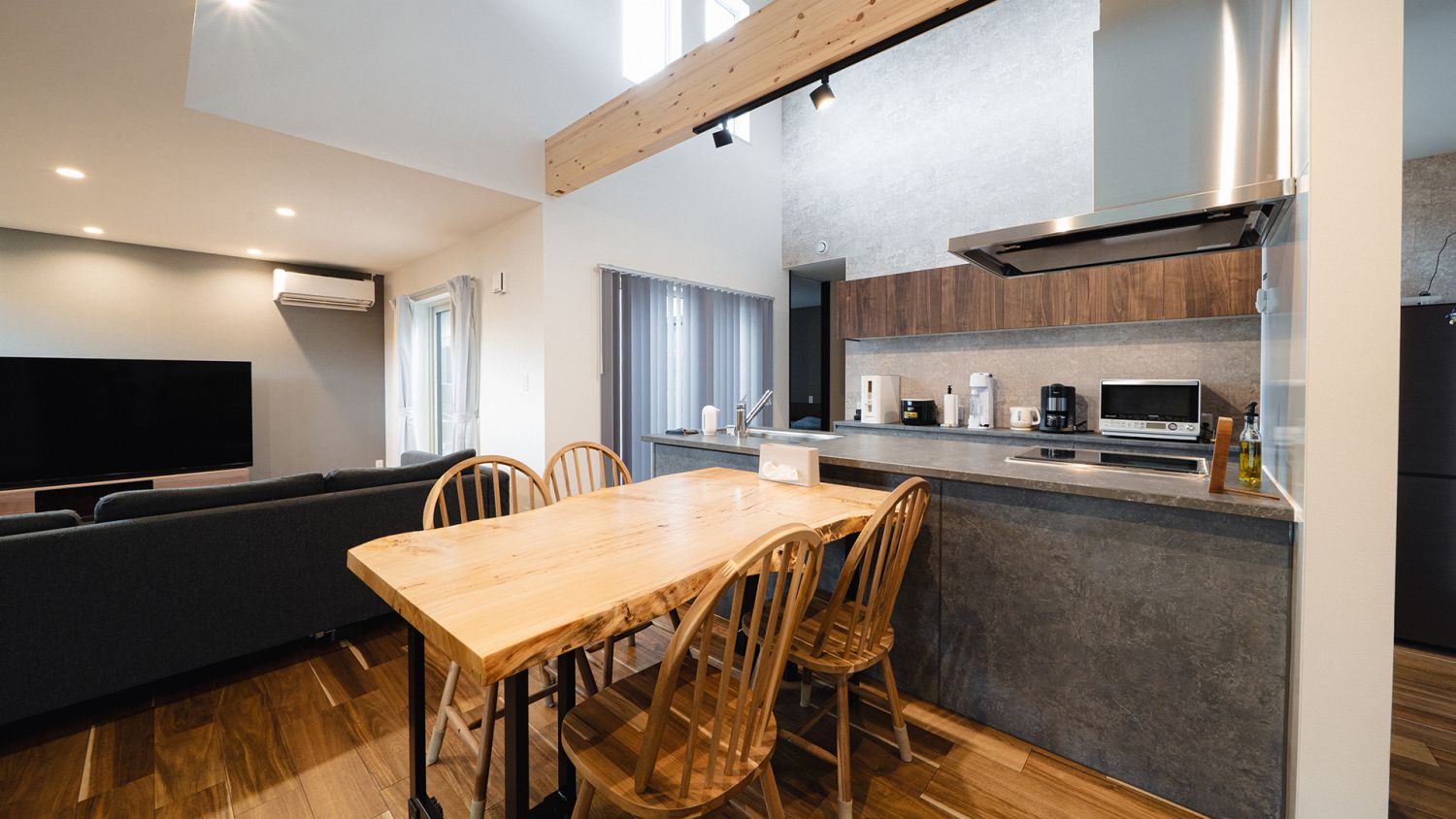 4月25日(土)～26日(日)の2日間限定！福岡県直方市で「平屋みたいに暮らせる二階建ての家」の完成見学会を開催！