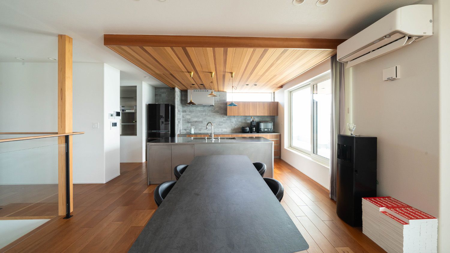 4月19日(日)限定【完成見学会】福岡県春日市「一緒に住む」をかっこよく叶えた2世帯住宅