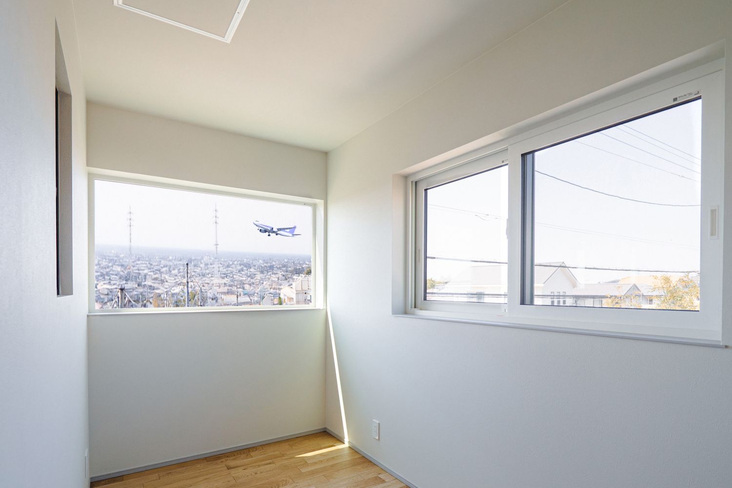 福岡市東区美和台で「飛行機が見える家」の完成見学会3月28日(土)～29日(日)開催